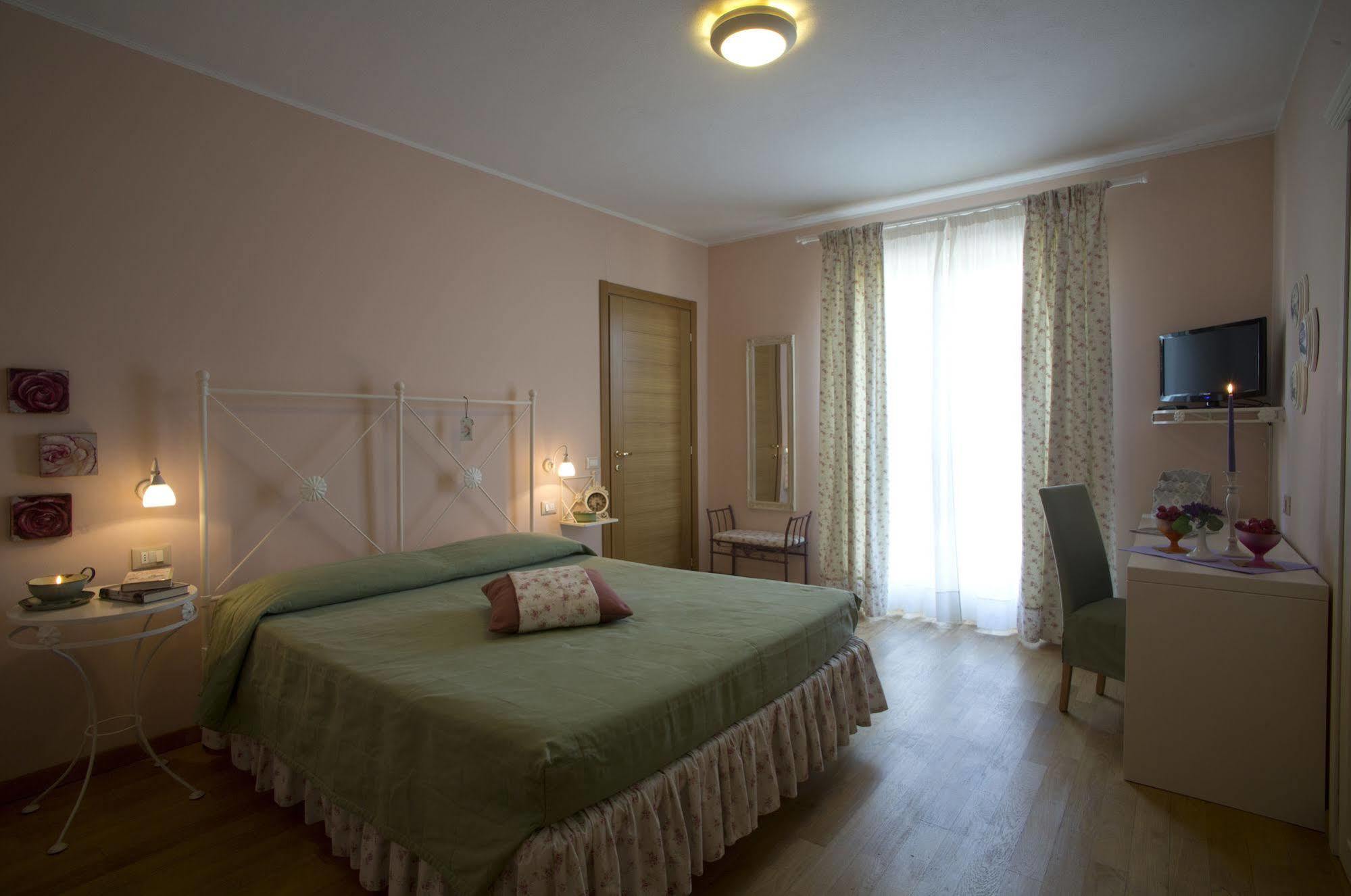 Ca Del Moro Resort & Spa Pontremoli Exterior foto